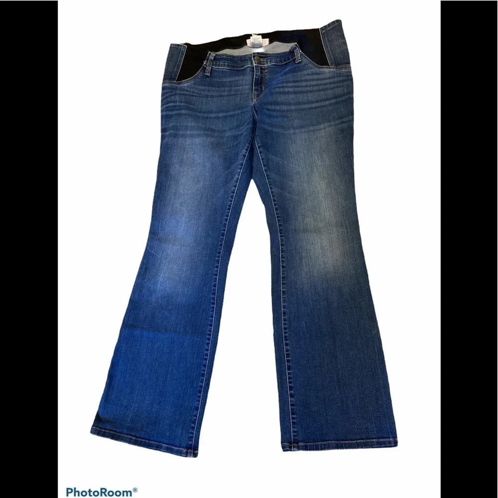 Isabel Maternity by Ingrid & Isabel Skinny Bootcut - Picture 4 of 8